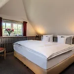 Reethueues Hotel 4*
