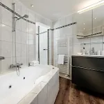 Reethueues Hotel 4*