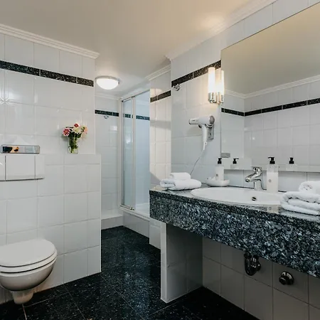 Reethueues Hotel 4*