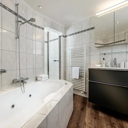 Reethueues Hotel 4*